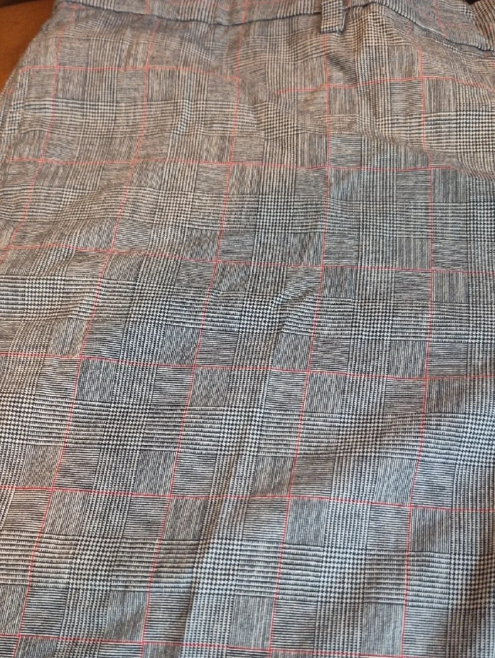 BANANA REPUBLIC Men's Light GRAY Plaid Stretch Shorts